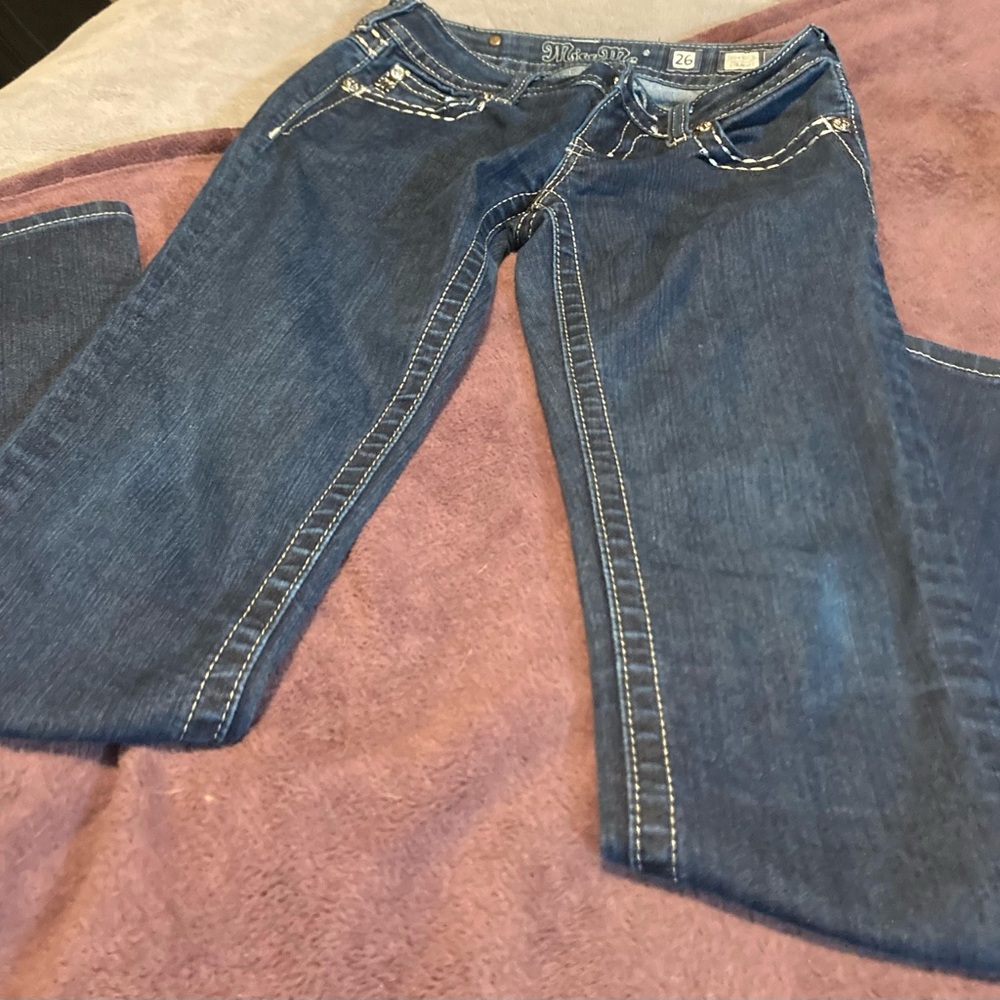 Miss Me  straight leg  blue jean 26x 33 rise7 inches like new